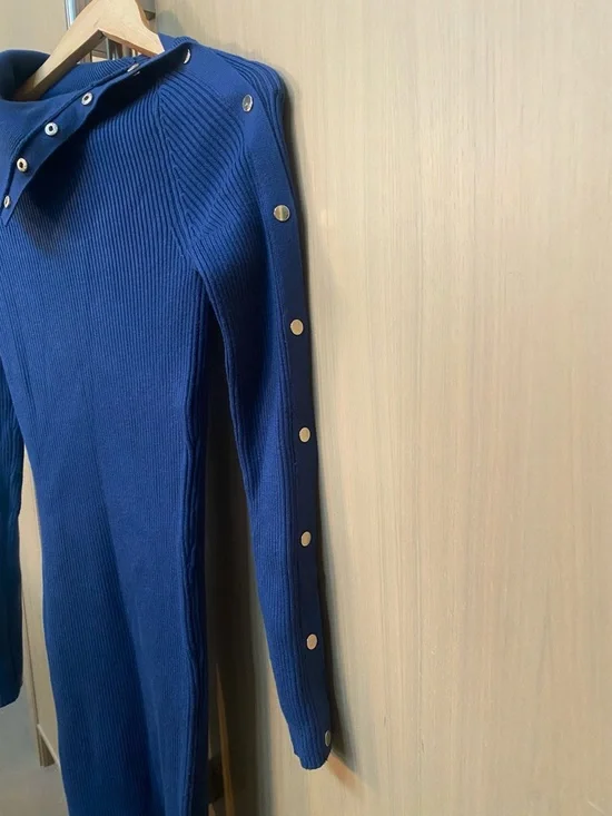 Zara Navy Ribbed Button-Trim Sweater Size Medium - Picture 4 of 5